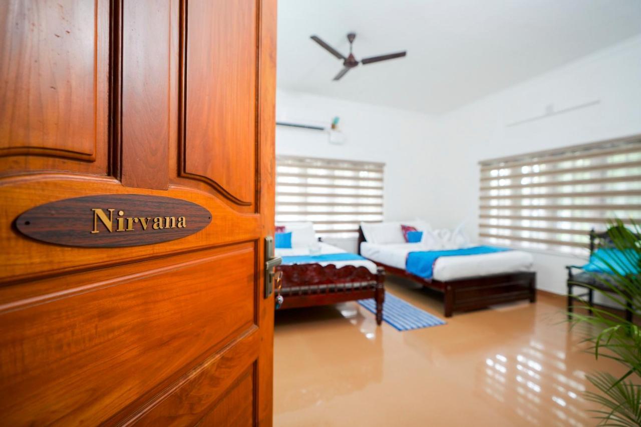 Parudeesa - Heavenly- Luxurious Palace Look-Near Cbd - Kerala - India With Breakfast Kāladi Kamer foto
