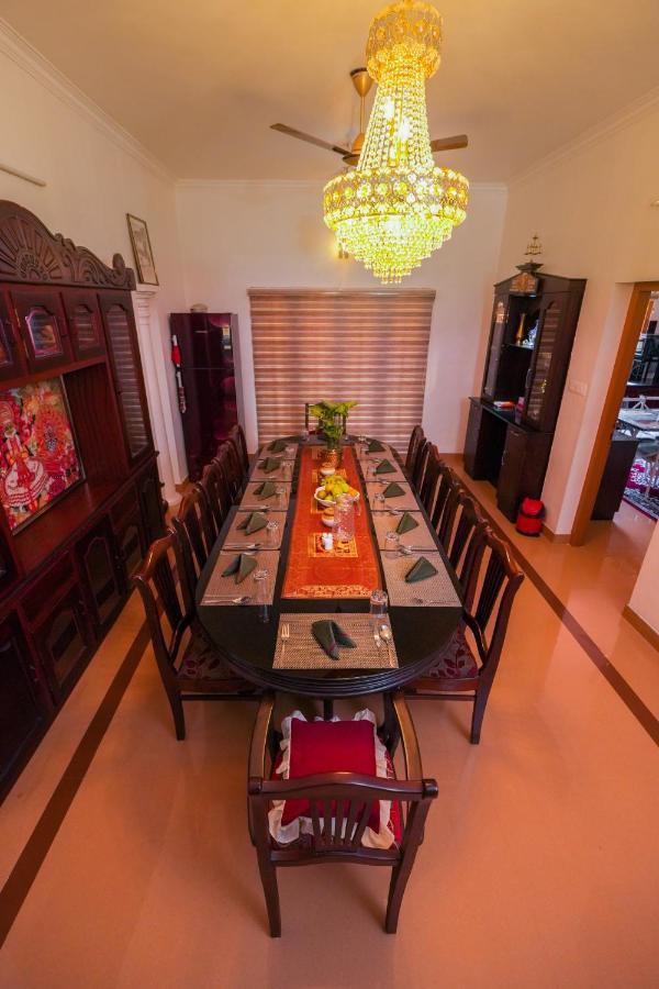 Parudeesa - Heavenly- Luxurious Palace Look-Near Cbd - Kerala - India With Breakfast Kāladi Buitenkant foto