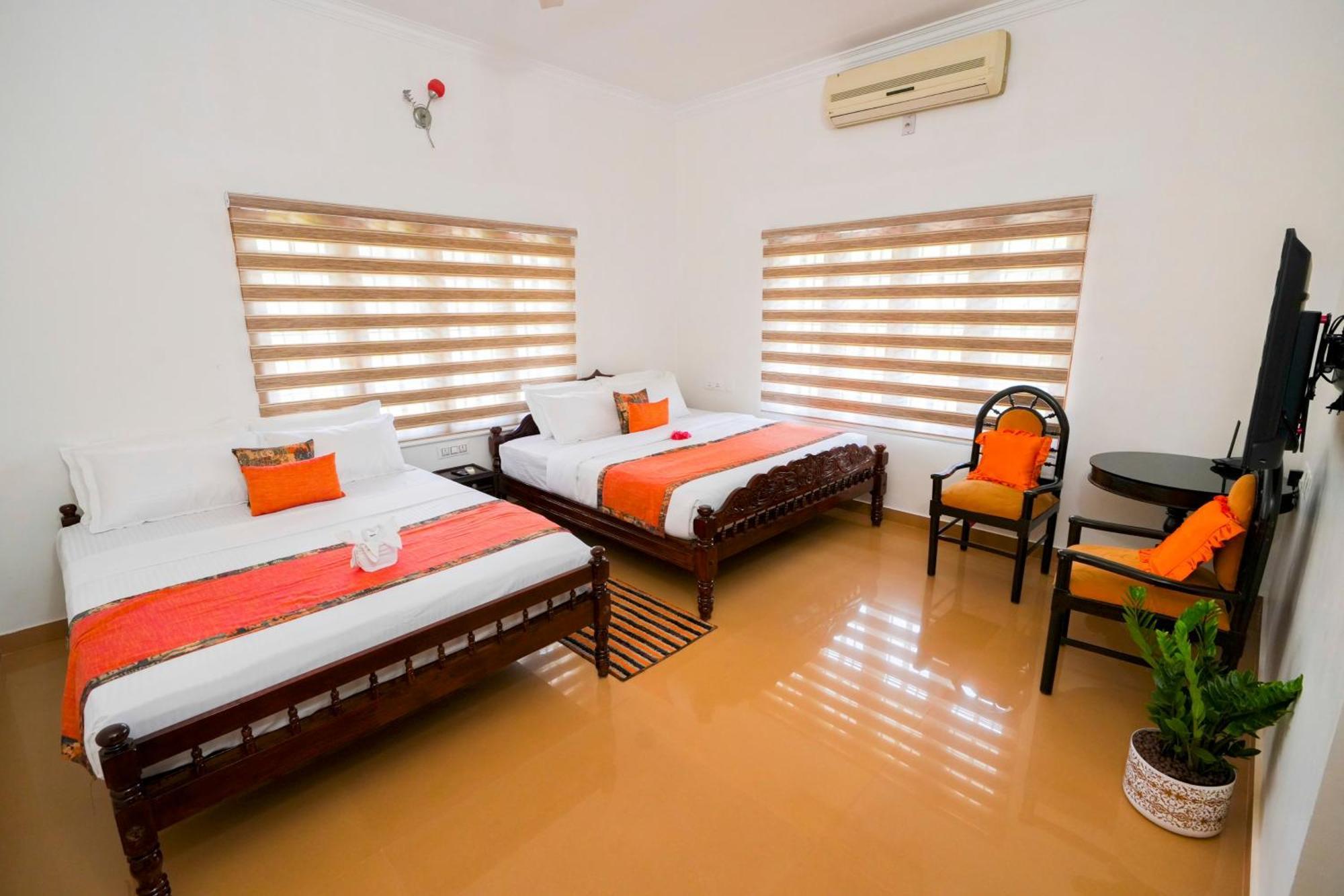 Parudeesa - Heavenly- Luxurious Palace Look-Near Cbd - Kerala - India With Breakfast Kāladi Kamer foto